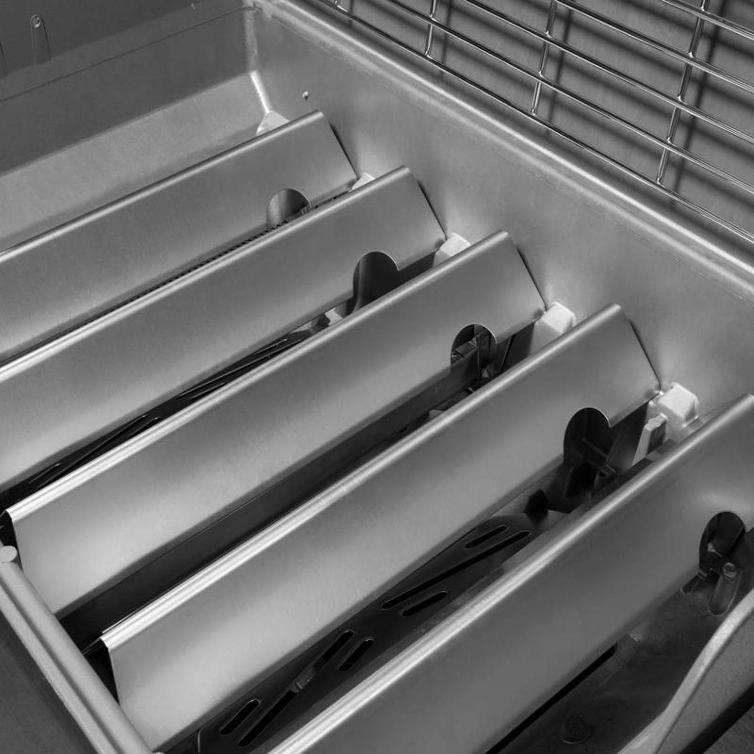 Weber Genesis II E-315 3 Burner Liquid Propane Grill Black 5 Weber Genesis II E-315 3 Burner Liquid Propane Grill Black - Image 5