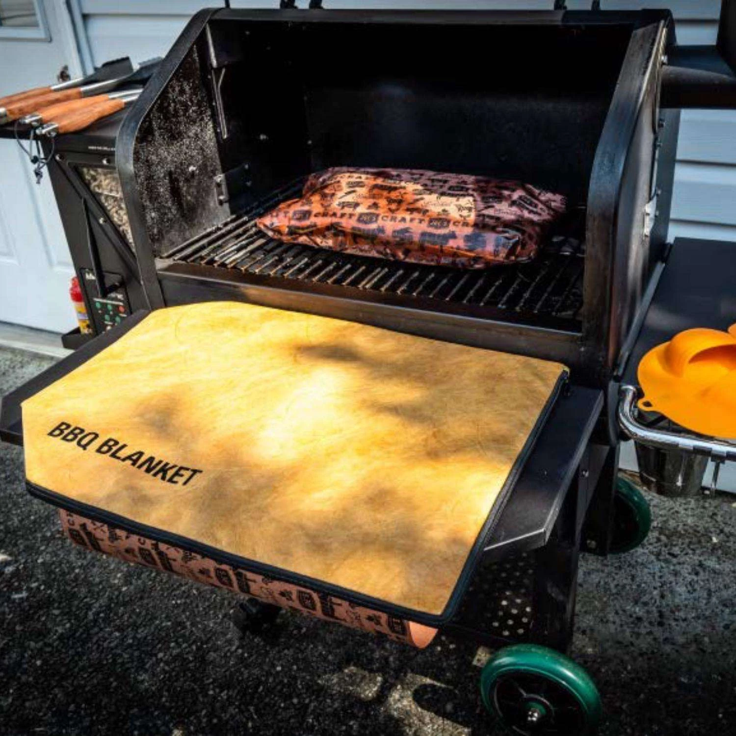 Drip EZ Fabric BBQ Blanket 21.25 In. L X 16 In. W 1 Pk 3 Drip EZ Fabric BBQ Blanket 21.25 In. L X 16 In. W 1 Pk - Image 3