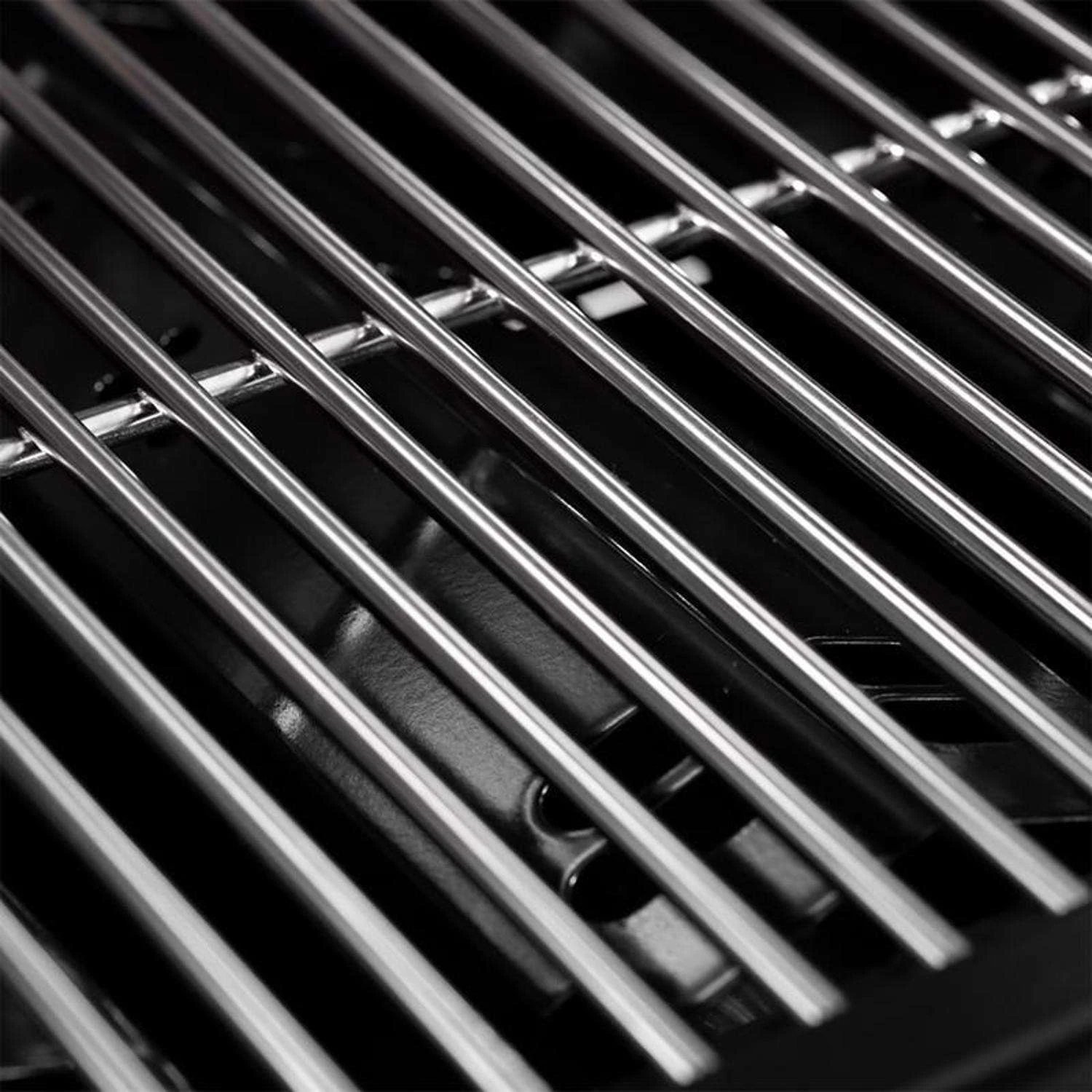 TYTUS 4 Burner Liquid Propane Grill Black 5 TYTUS 4 Burner Liquid Propane Grill Black - Image 5