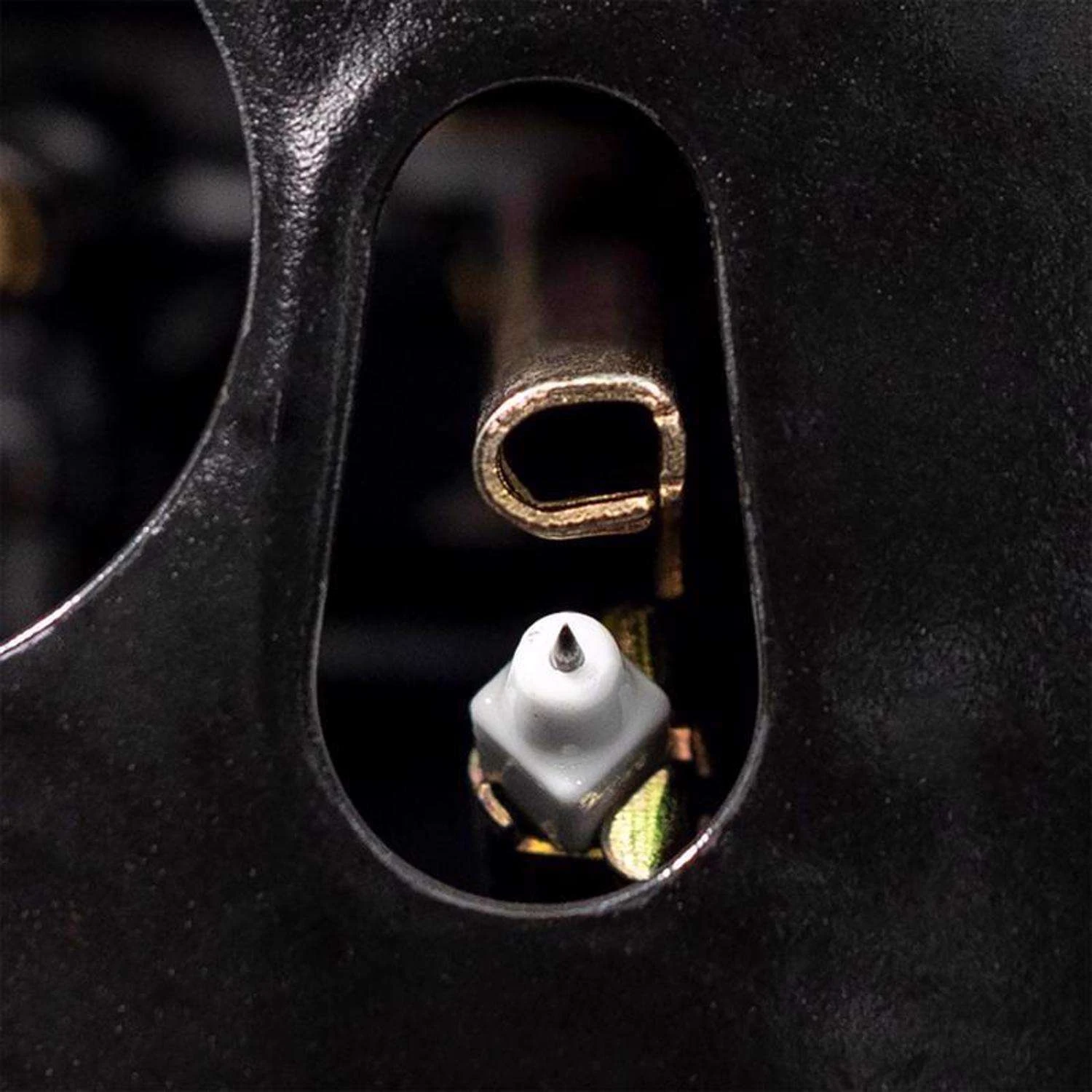 TYTUS 4 Burner Liquid Propane Grill Black 8 TYTUS 4 Burner Liquid Propane Grill Black - Image 8