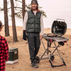 Weber Traveler 1 Burner Liquid Propane Portable Grill Black -Webir Gas Grills Shop eb9e2b41 4b5a 40db ac95 2e1a70f33df1